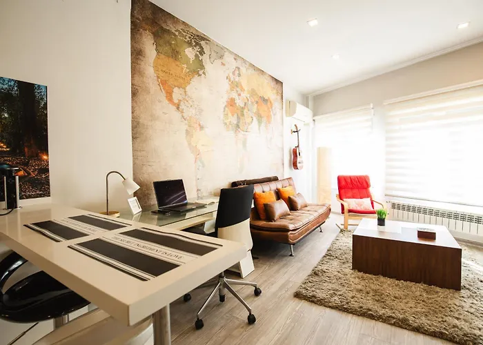 Center Modern Loft